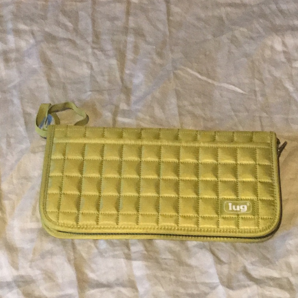Lug wallet